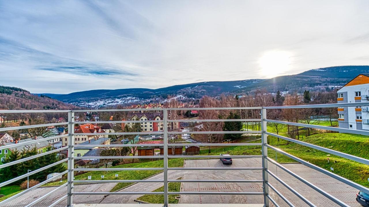 Apartment Kwiatowy - 5d Swieradow-Zdroj